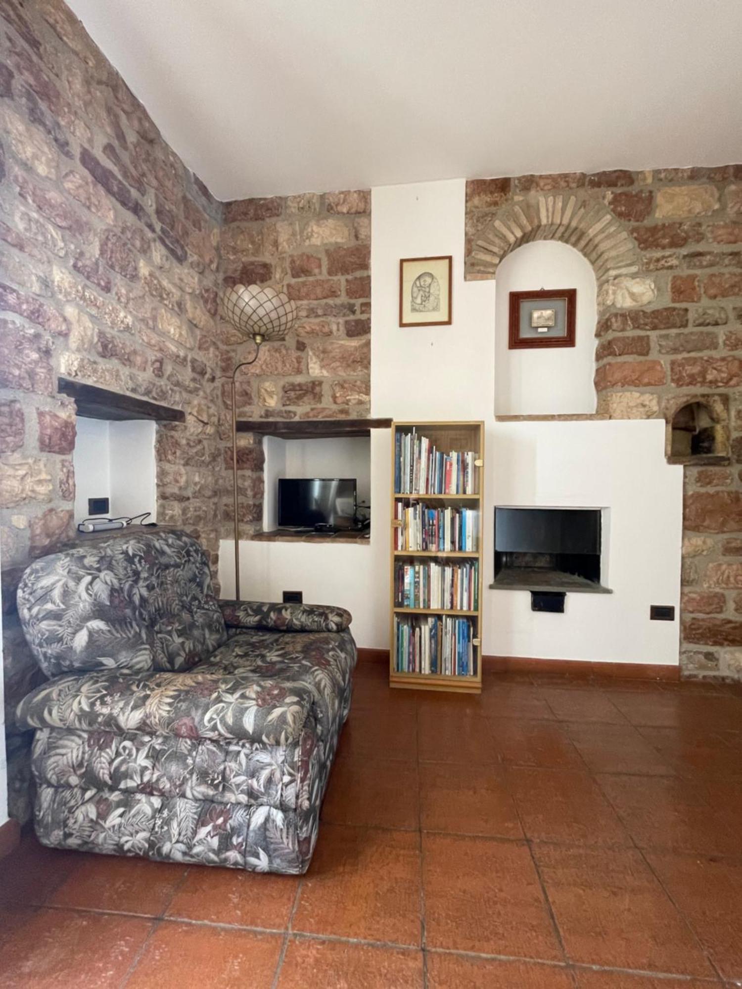 Apartmán Happy House - Porta San Giacomo Assisi Exteriér fotografie