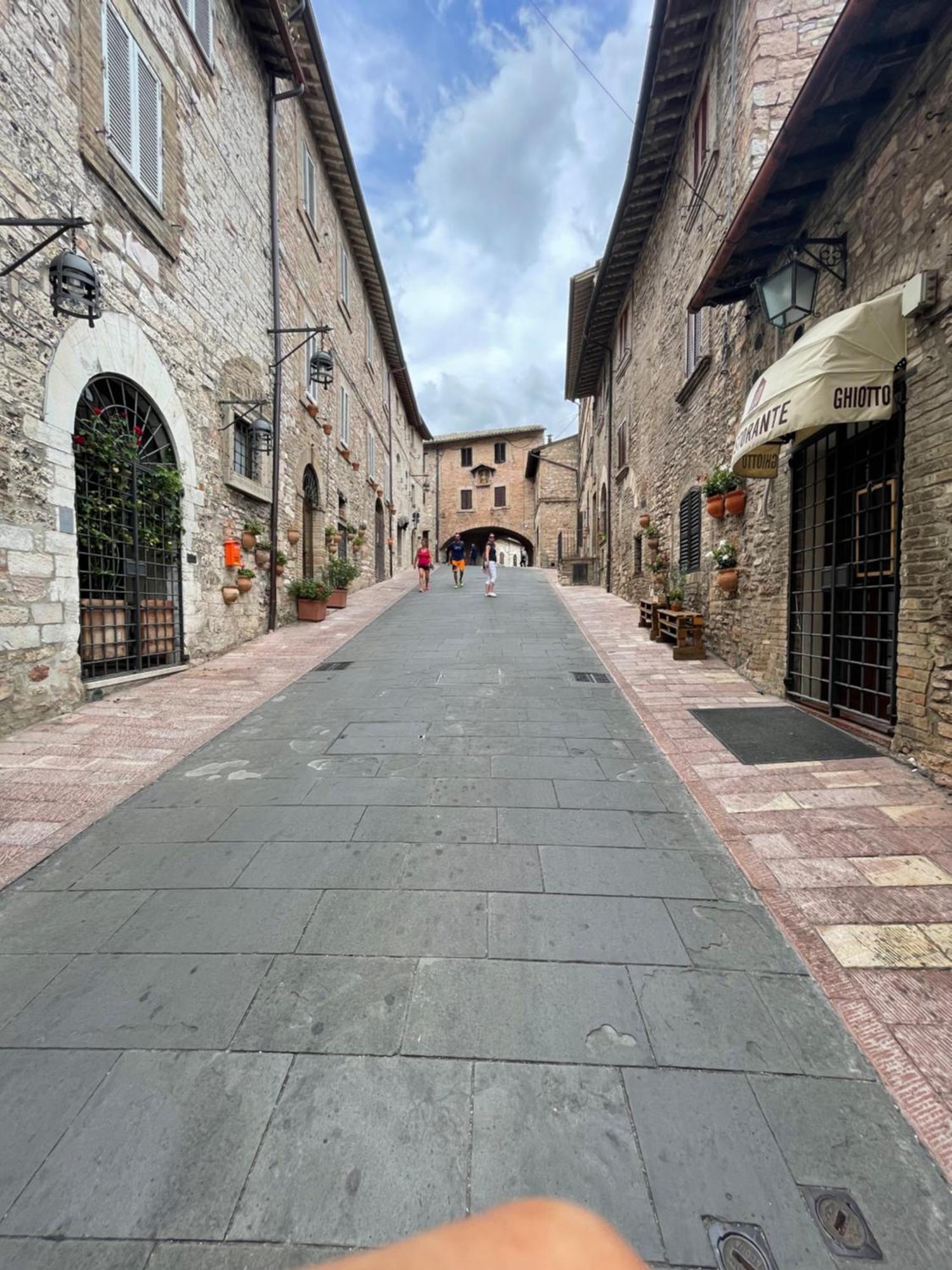 Apartmán Happy House - Porta San Giacomo Assisi Exteriér fotografie